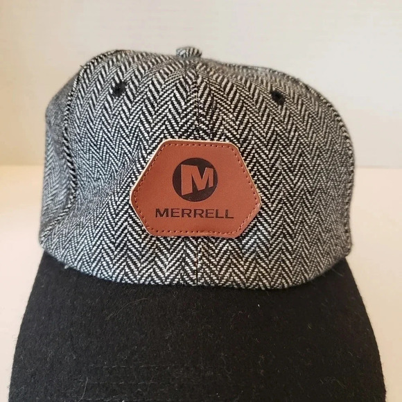 Merrell Black/Gray Herringbone Tweed Hat with Adjustable Strap. - Picture 3 of 7